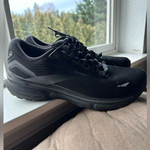 Brooks Ghost 15